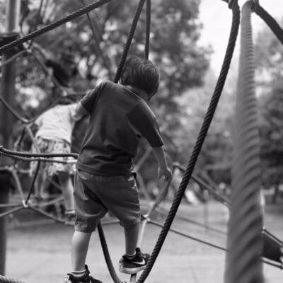 iphone15pro-portrait-filter-3 | iphone review.jp フィルターをかけた人物写真3