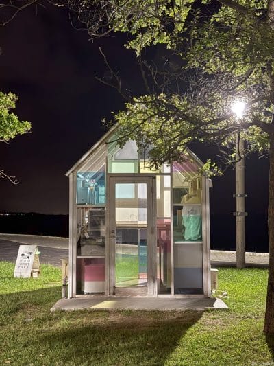 iphone 16でズーム撮影した夜景写真 | iphone review.jp iPhone 16/16 Plus カメラ
iPhone 16でズーム撮影した夜景写真