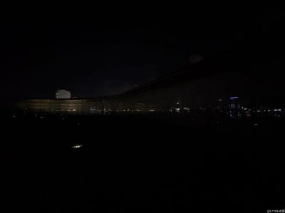 iphone16 暗所撮影した写真 | iphone review.jp iPhone16e カメラ iPhone16 暗所撮影した写真