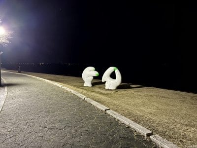 iphone16eでズーム撮影した写真 | iphone review.jp iPhone16e カメラ iPhone16eでズーム撮影した写真