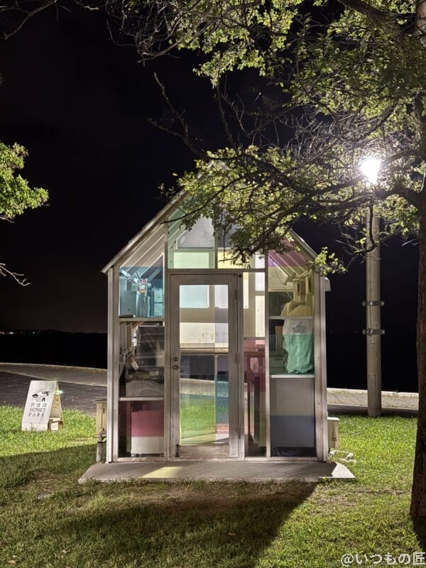 iphone16eでズーム撮影した夜間写真 | iphone review.jp iPhone16e カメラ iPhone16でズーム撮影した夜間写真