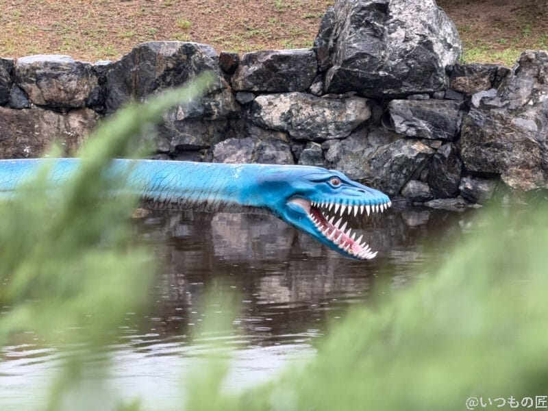 iPhone 17 Pro カメラ 恐竜のアトラクション
