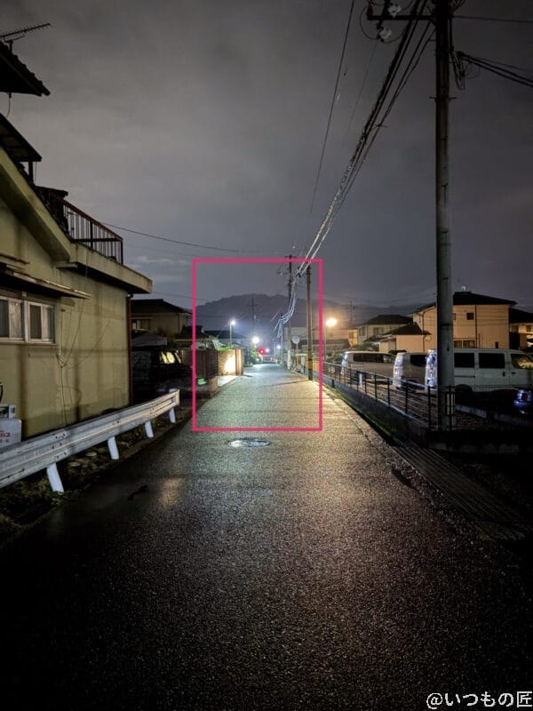 夜の散歩コースをおさめた一枚 | iphone review.jp iPhone17 カメラ 夜の散歩コースをおさめた一枚